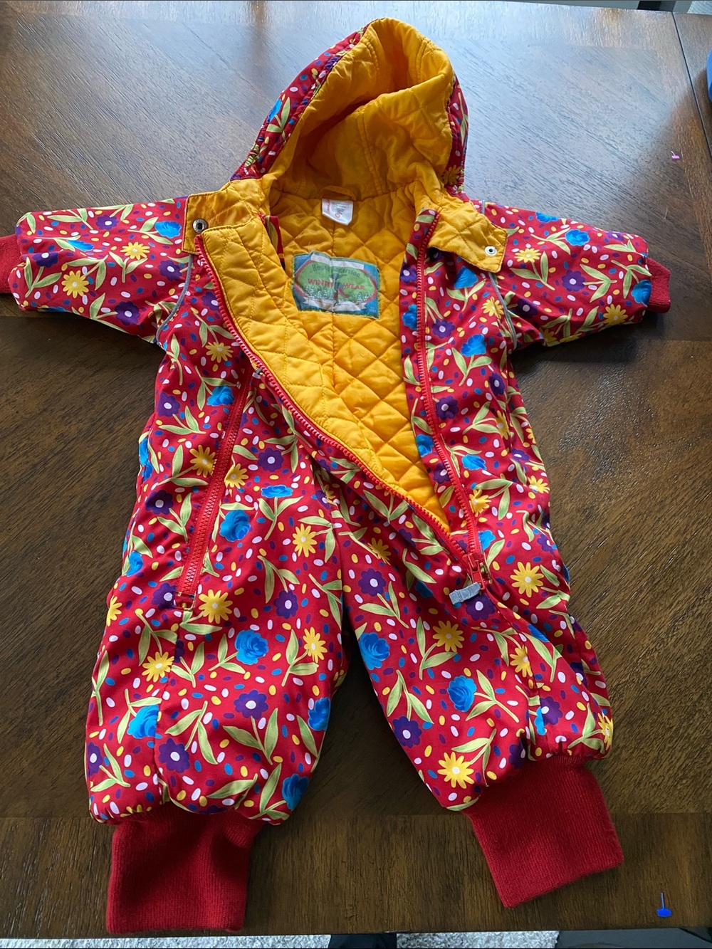 Hanna Andersson Vintage Bright Floral Snowsuit Size 70 (6-12M) Red Yellow Blue